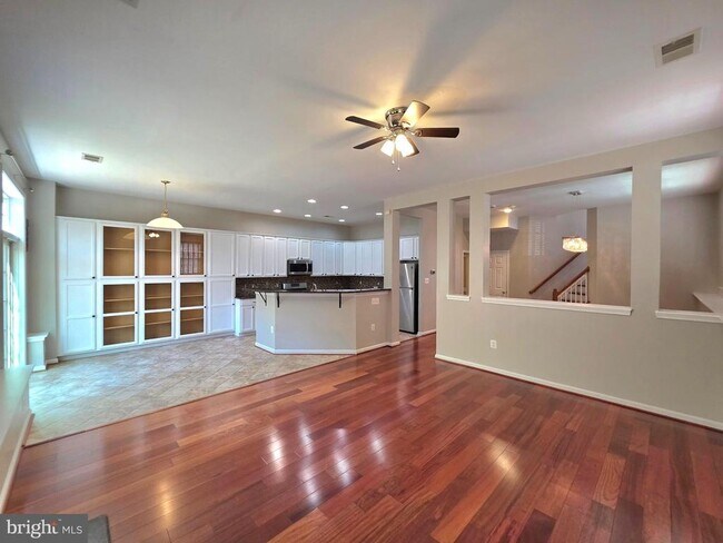 Building Photo - 8346 Middle Ruddings Dr