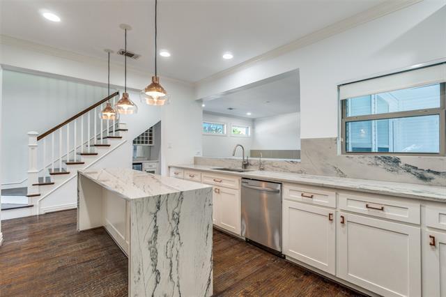 Building Photo - 5503 Anita St