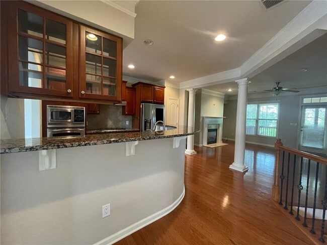 Building Photo - 6008 Manchester Cir