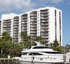 Building Photo - 3610 Yacht Club Dr