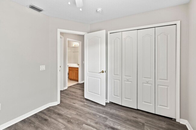 Building Photo - Great Home