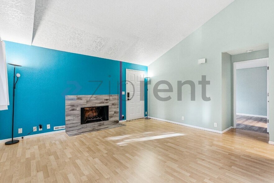 Building Photo - 14511 SW Grayling Ln