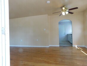 Building Photo - 1340 Orchard Ave