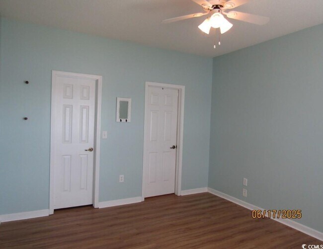 Building Photo - 4400 Turtle Ln