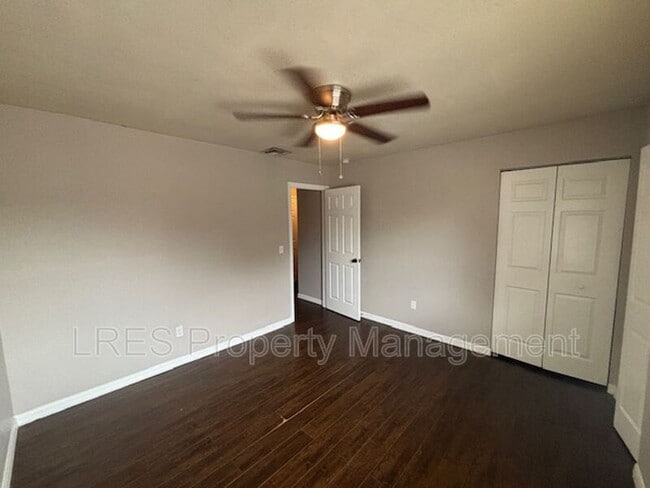 Building Photo - 1603 Terrace Dr