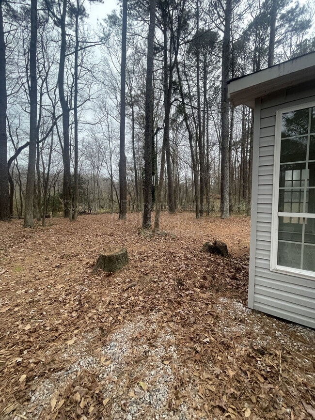 Building Photo - 8029 McGuire Dr