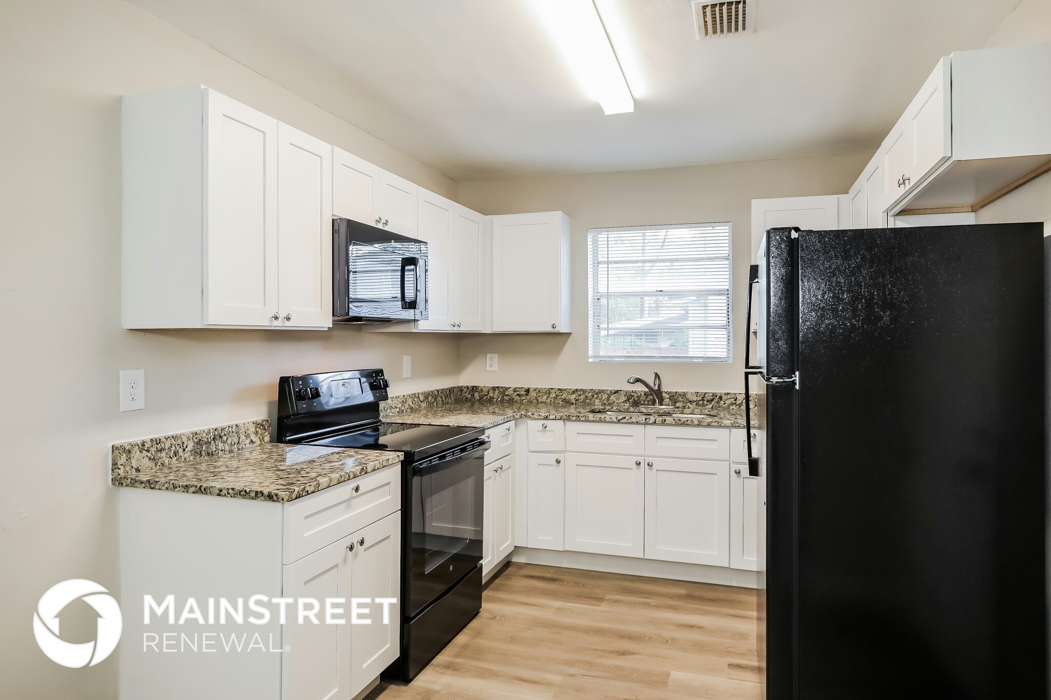 Building Photo - 4610 Anvers Blvd