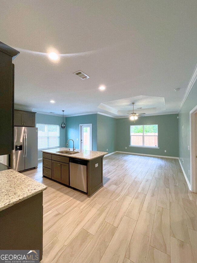 Building Photo - 114 Gary Cir