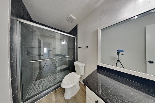 Building Photo - 2222 Princess Snow Cir