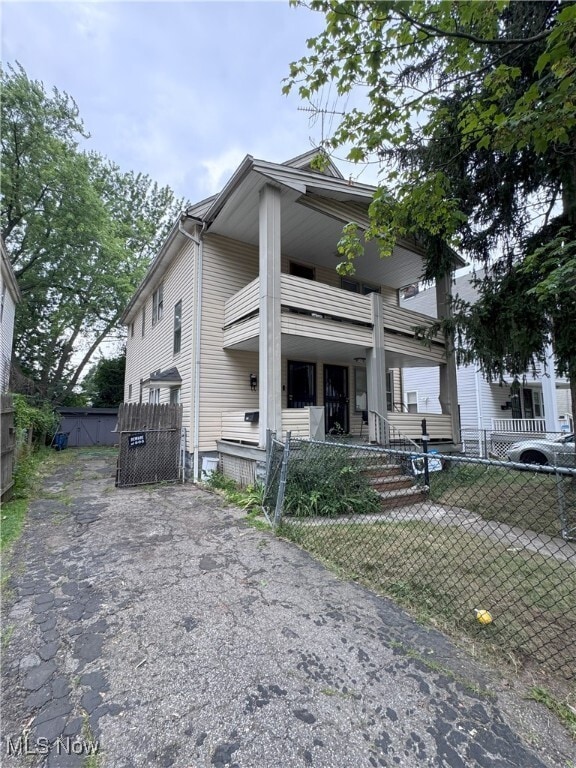 Primary Photo - 2786 E 119th St