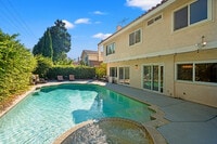 Building Photo - Spacious 4BR Family Retreat w Private Pool