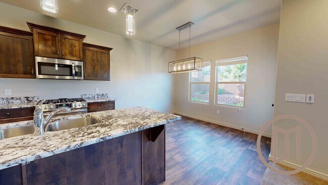 Building Photo - Beautiful home in Little Valley