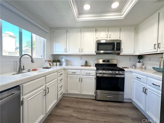 Building Photo - 21138 Jasmines Way