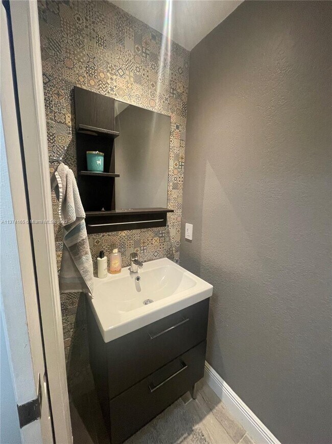 Building Photo - 8956 W Flagler St