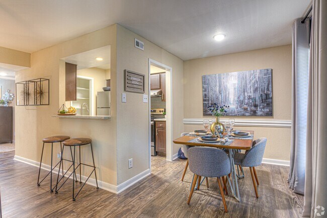 Building Photo - Comfort Meets Style | Ask About Move-In Sp...
