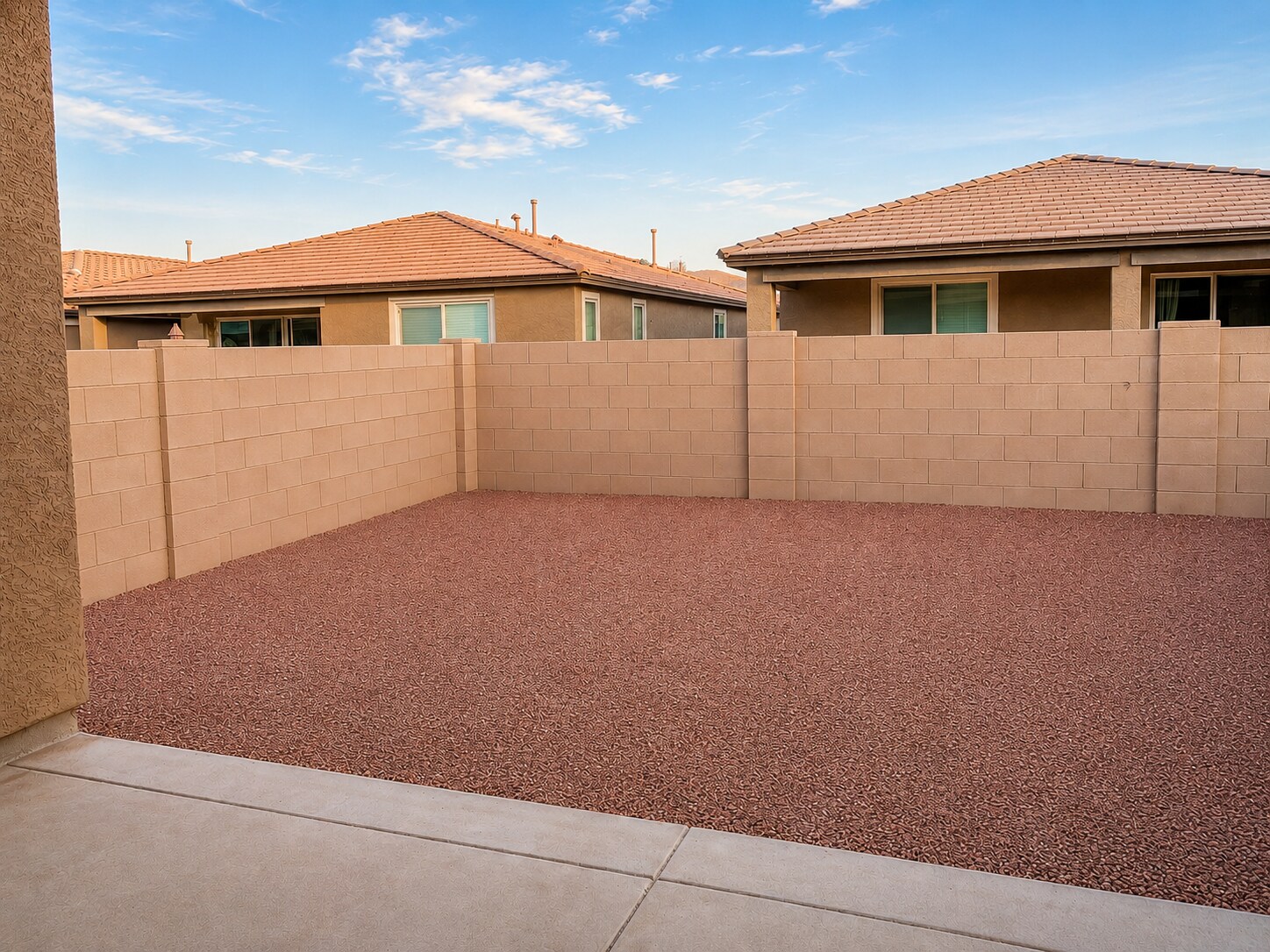 Building Photo - 6567 E Via Arroyo Azul