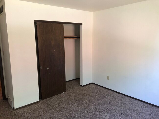 Bedroom - 4231 N 104th St