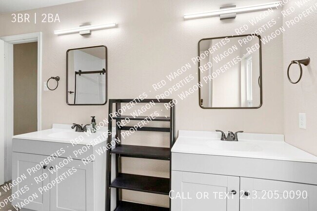 Building Photo - 7130 Elm Trail Dr