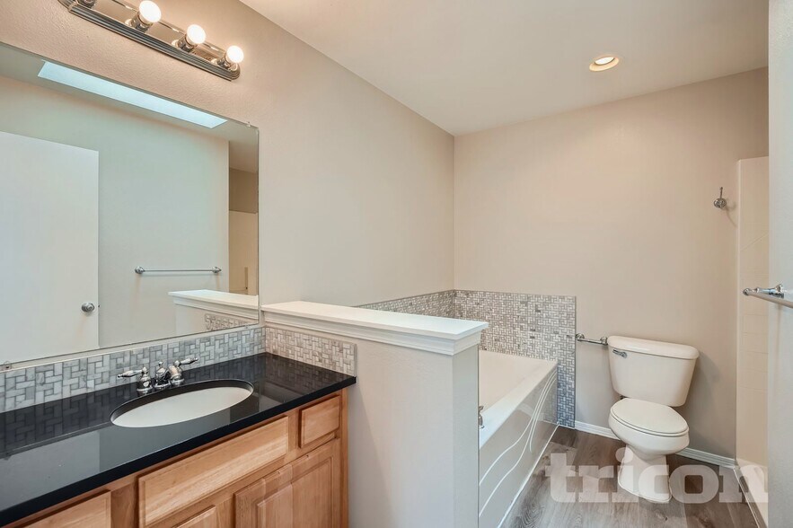 Building Photo - 1308 Bonney Ave