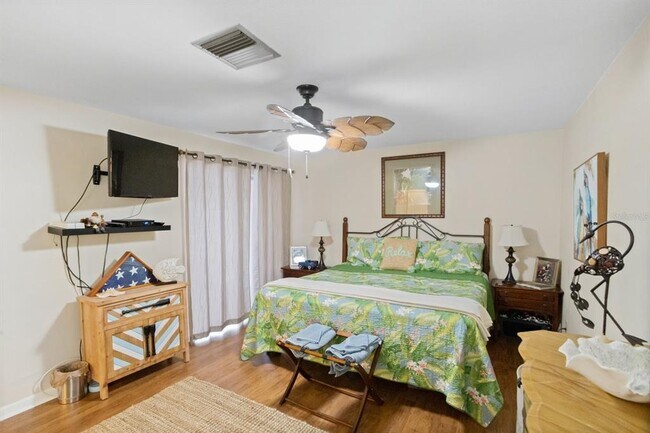 Building Photo - 355 Boca Ciega Point Blvd S