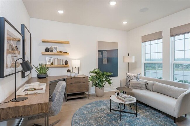 Building Photo - 7013 Empresa Dr