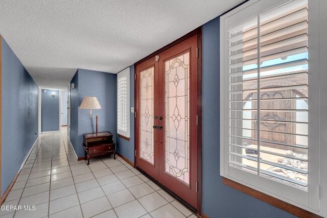 Building Photo - 6820 Villa Hermosa Dr
