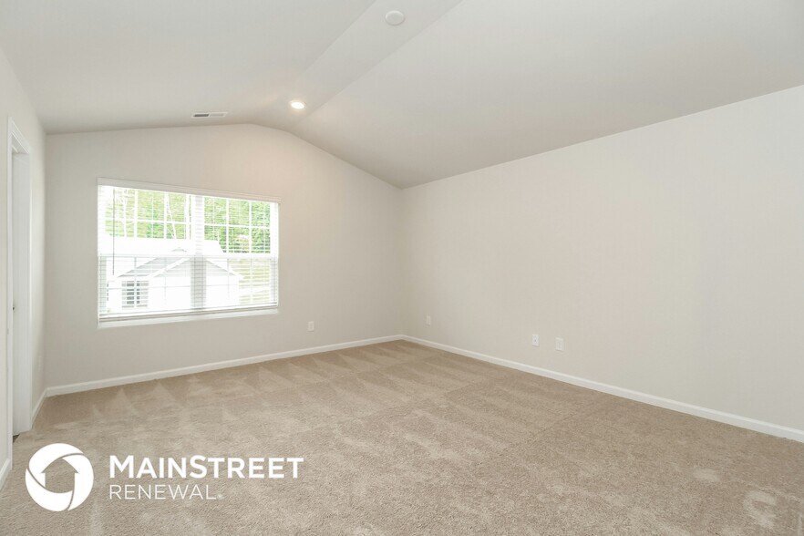 Building Photo - 4055 Meredith Woods Ln