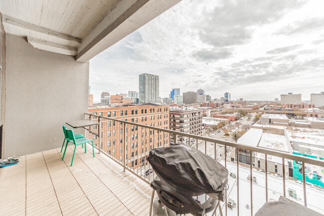 Building Photo - 1530 S State St