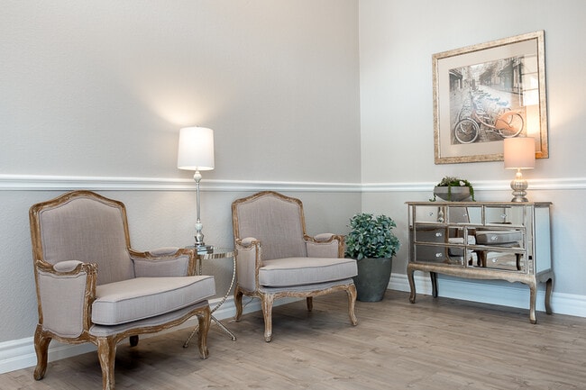 Building Photo - 429 Smoky Cir