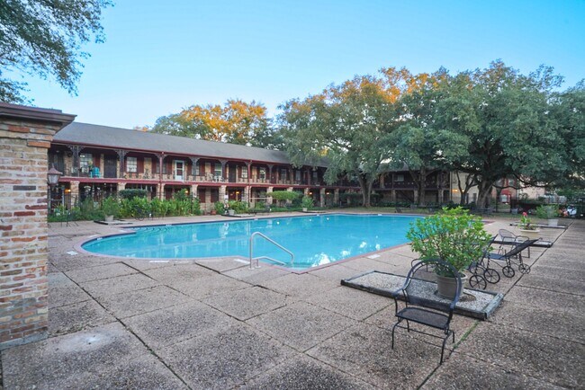 Building Photo - 5216 Arboles Dr