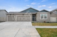 Building Photo - Welcome to this stunning 4-bedroom, 2-bathroom home located in the heart of Spokane, WA.