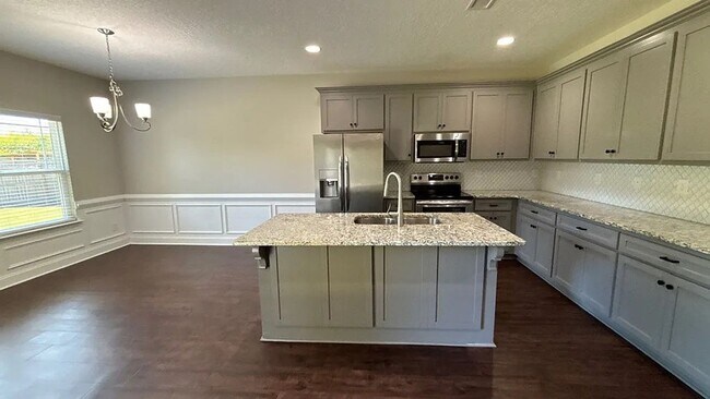 Building Photo - 6 Cheyenne Trl