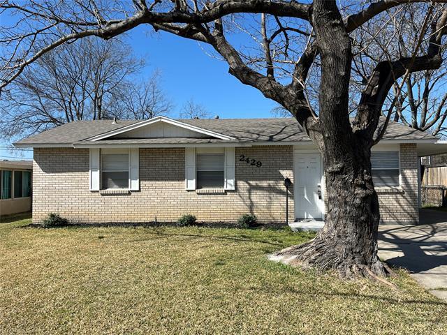 Building Photo - 2429 Narobi Pl