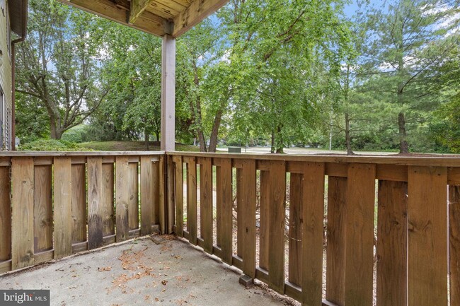 Building Photo - 501 Lindsey Ct