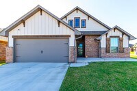 Building Photo - 12217 Brinley Reign Dr