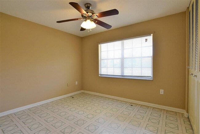 Building Photo - 7129 Turquoise Ln