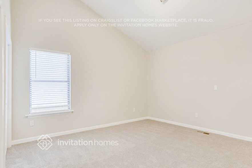 Building Photo - 4271 Willow Ridge Rd