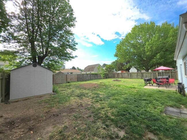 Building Photo - Move In Ready 3 Bedroom Ranch!