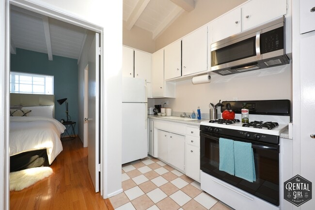 Building Photo - 313 Mildred Ave