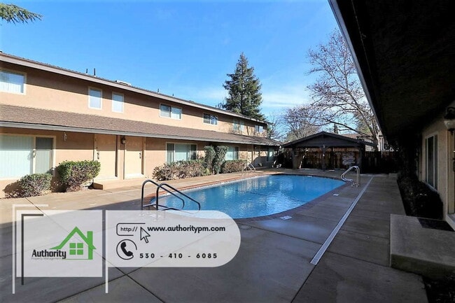 Building Photo - 915 West St