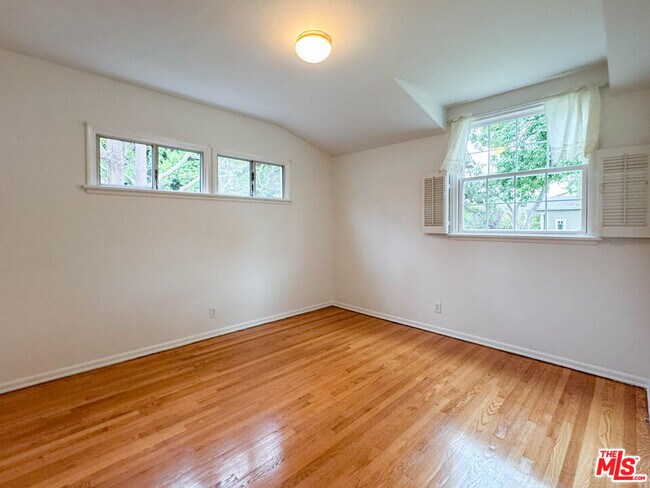 Building Photo - 3404 Butler Ave