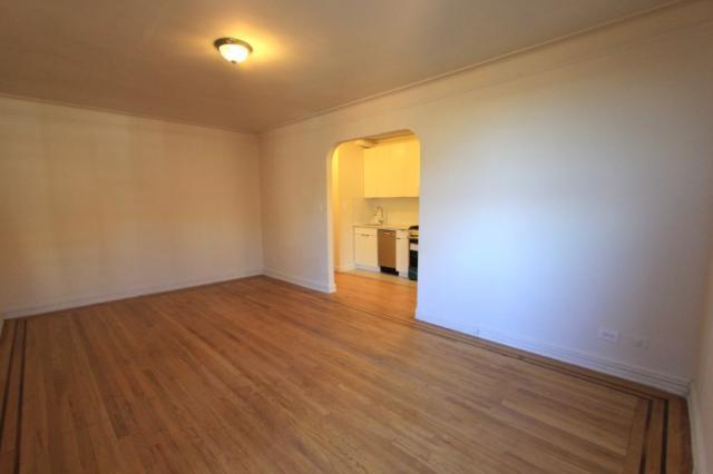 Building Photo - 1 bedroom in ELMHURST NY 11373