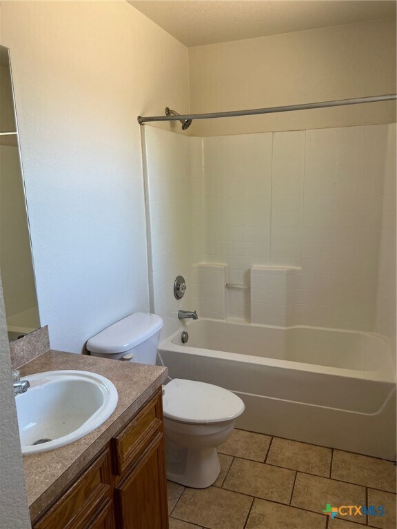 Building Photo - 1409 Cinch Dr