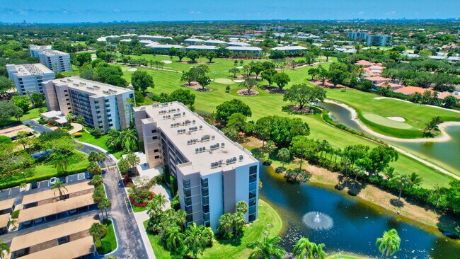 Building Photo - 6562 Boca Del Mar Dr
