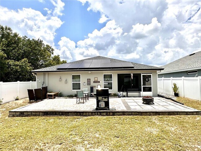 Building Photo - 144 Foxtail Loop
