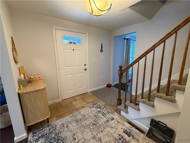 Building Photo - 7667 Charlemont Dr