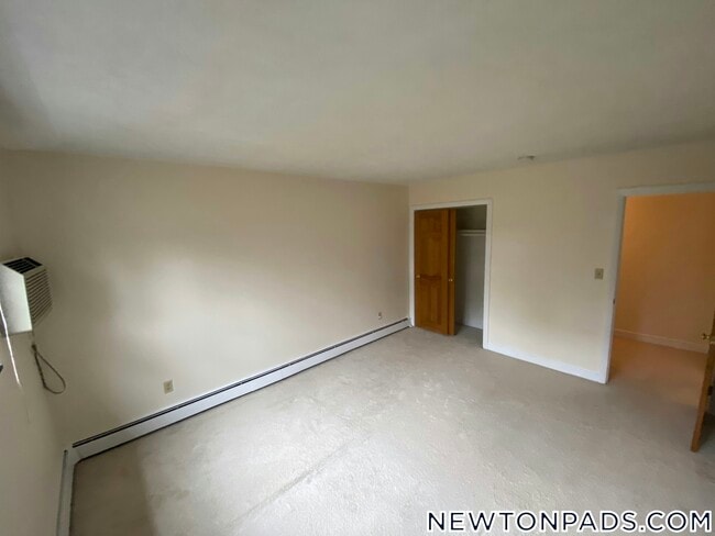 Building Photo - 278 Grove St