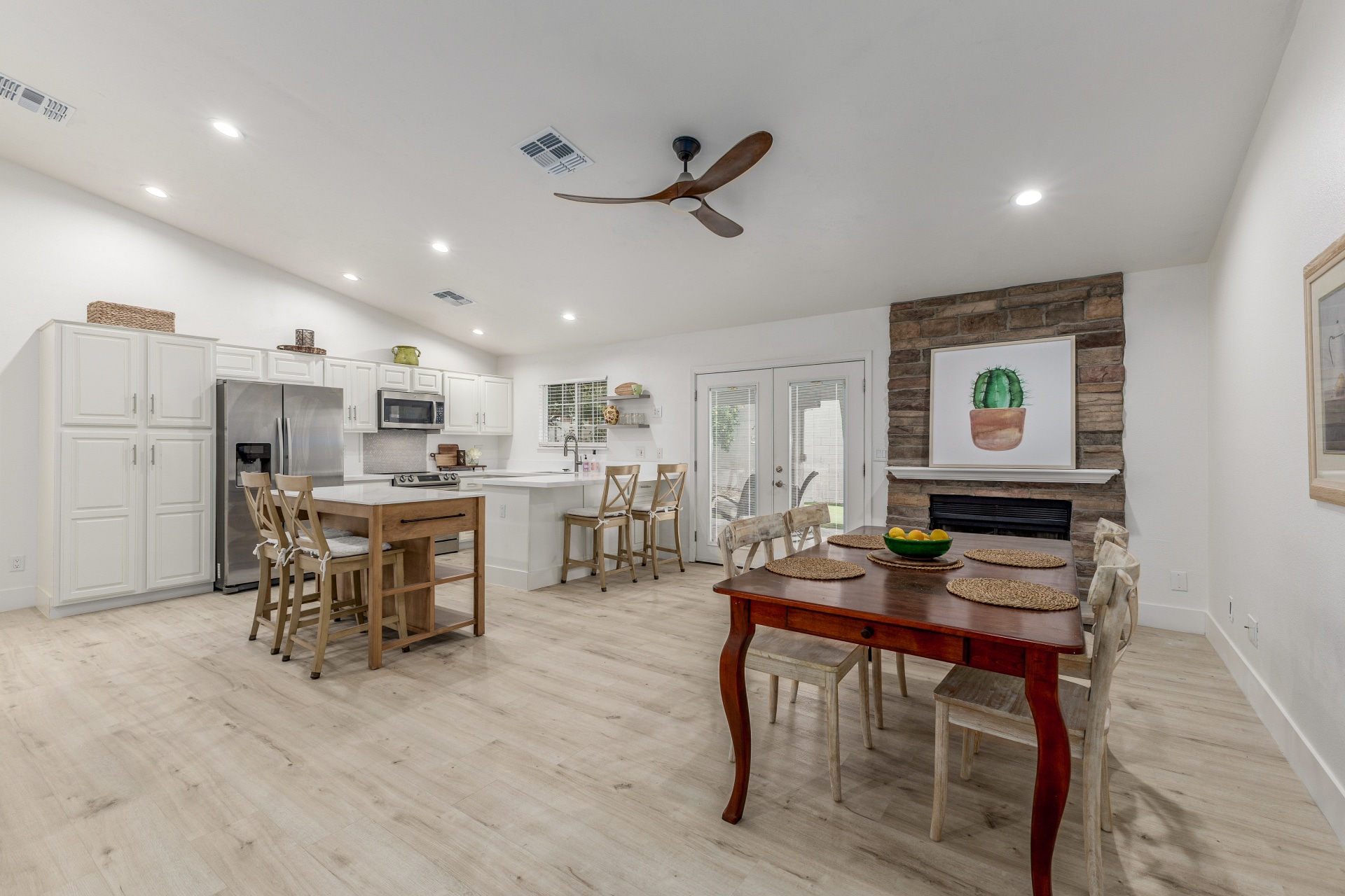 Building Photo - 15433 N 63rd St