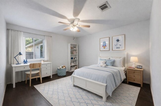 Building Photo - 4103 Natural Bridge Ct