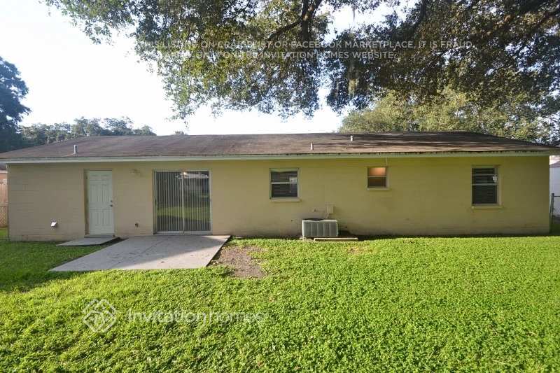 Building Photo - 837 Dove Ridge Dr